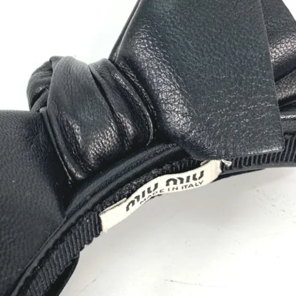 Miu Pre-owned Leather hair-accessories Black Dames
