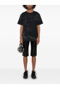 stijlvolle-unisex-t-shirts-and-polos-in-zwart