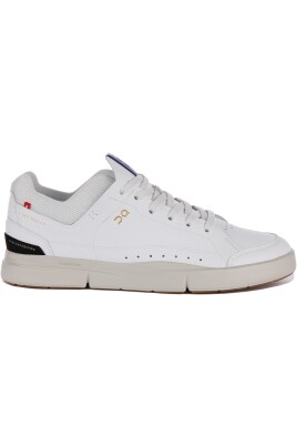 roger-centre-court-tennis-trainers