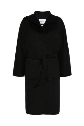 manteau-noir-style-wrap-manches-larges