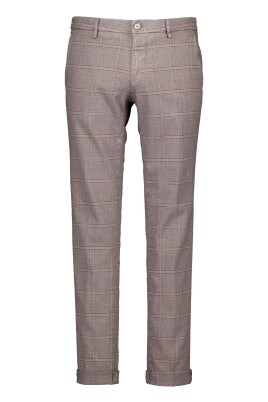 checked-pattern-pants
