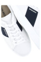 sneakers-en-cuir-blanc-avec-inserts-contrastants