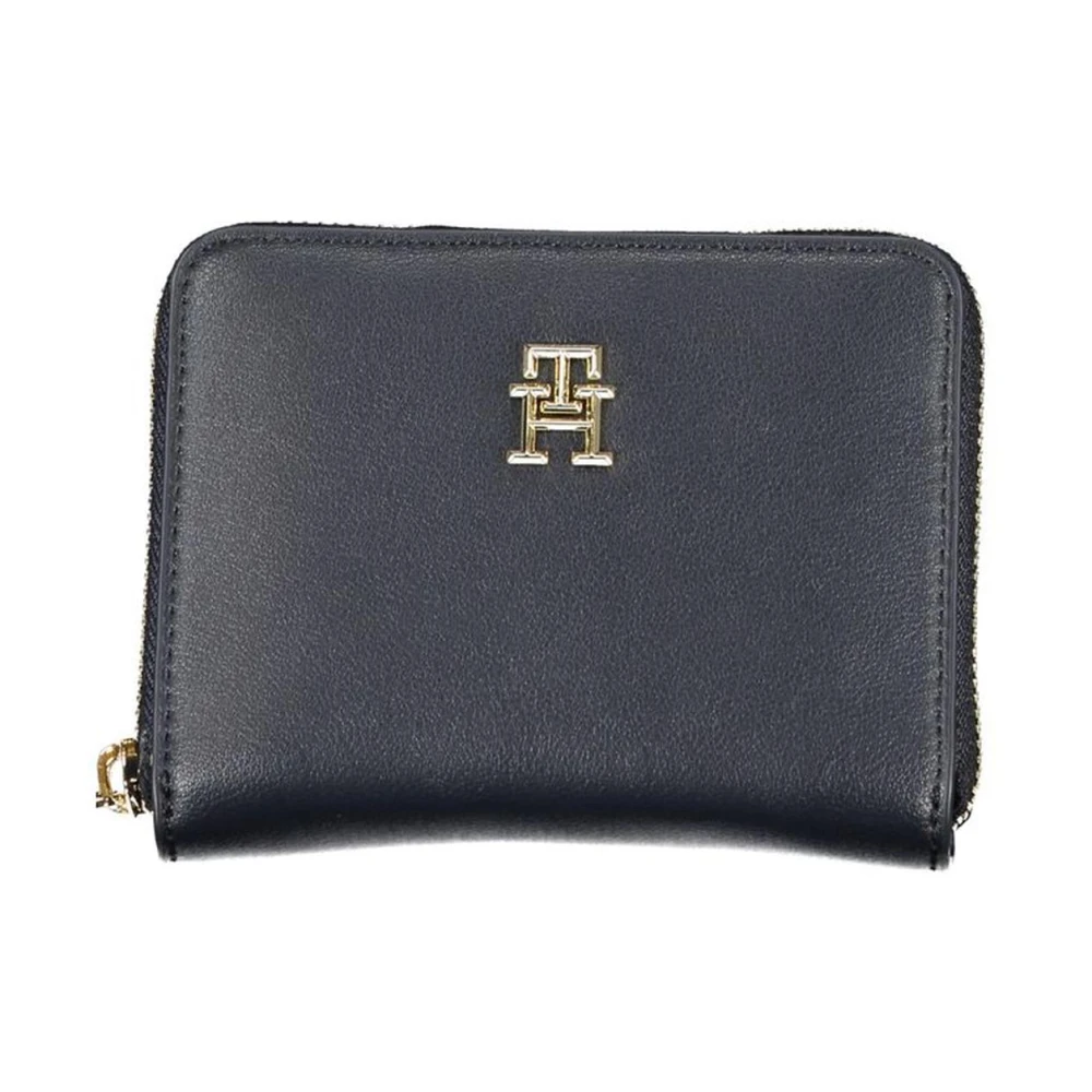 Tommy Hilfiger Women's Blue Wallet With Multiple Compartments