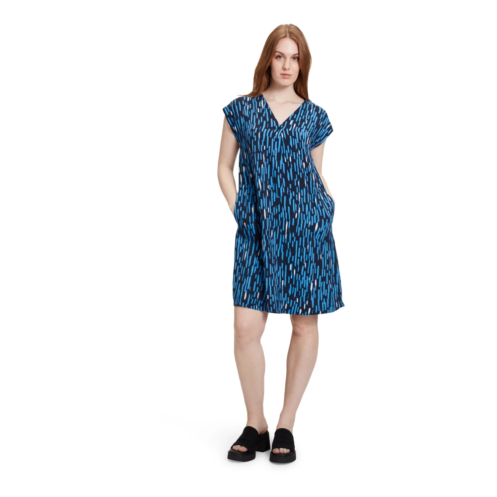 Betty & Co Bloemen Casual Jurk Blue Dames