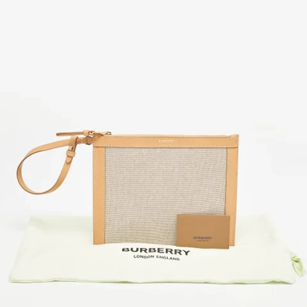 Burberry Vintage Pre-owned Canvas clutches Beige Dames