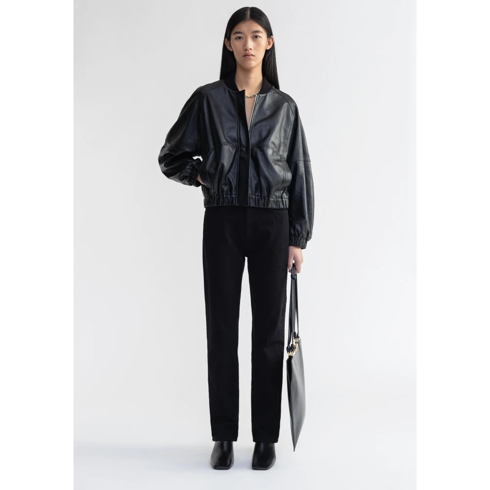 Aeron Kato Black Dames
