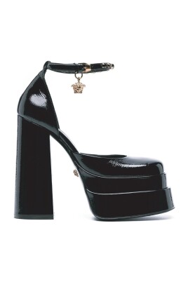 sandales-a-plateforme-en-cuir-avec-tete-de-meduse