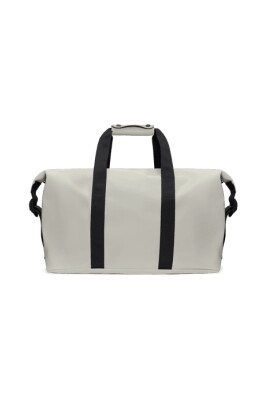 weekend-duffel-bag-with-zip-closure