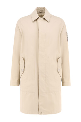 beige-coats-with-hidden-closure