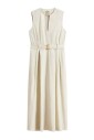 robe-beige-coupe-classique