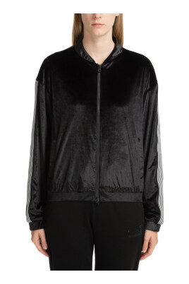 zip-up-sweatshirt