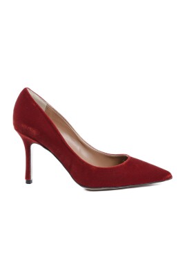 red-velvet-high-heel-pump