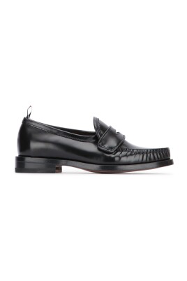 mocassins-classiques-pour-un-style-intemporel