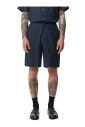 shorts-bermuda-taille-haute-avec-design-minimaliste-et-tissu-texture