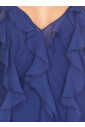 robe-en-soie-bleue-avec-volants