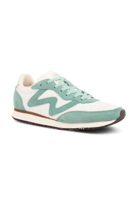 olivia-sneakers