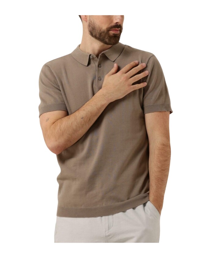 taupe-knit-polo-met-borstprint