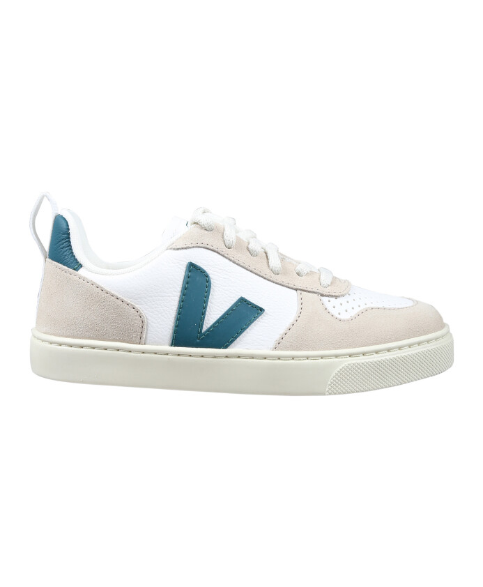 baskets-blanches-avec-details-verts