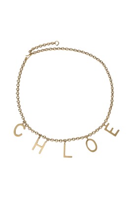 bracelet-logo-motif-en-or-grave