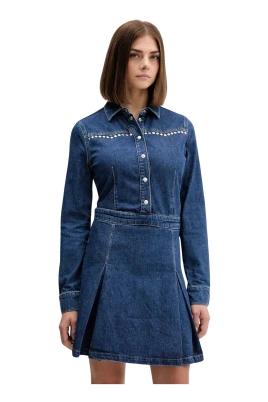 Mini utsvängd klänning i denim