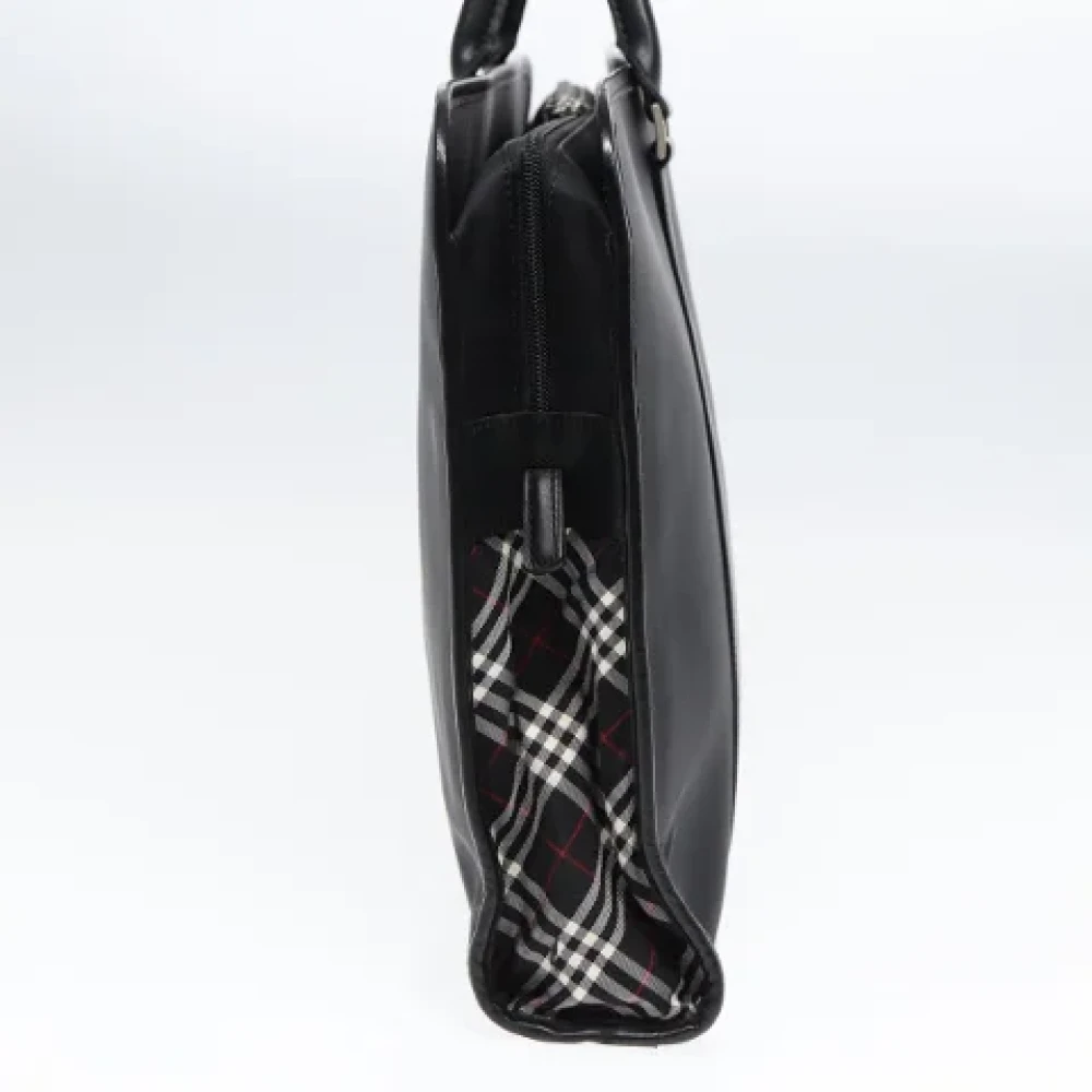 Burberry Vintage Pre-owned Nylon handbags Black Dames