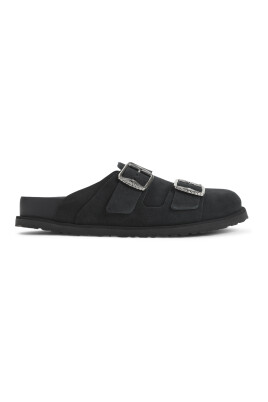 chaussons-noirs-pour-un-confort-ultime
