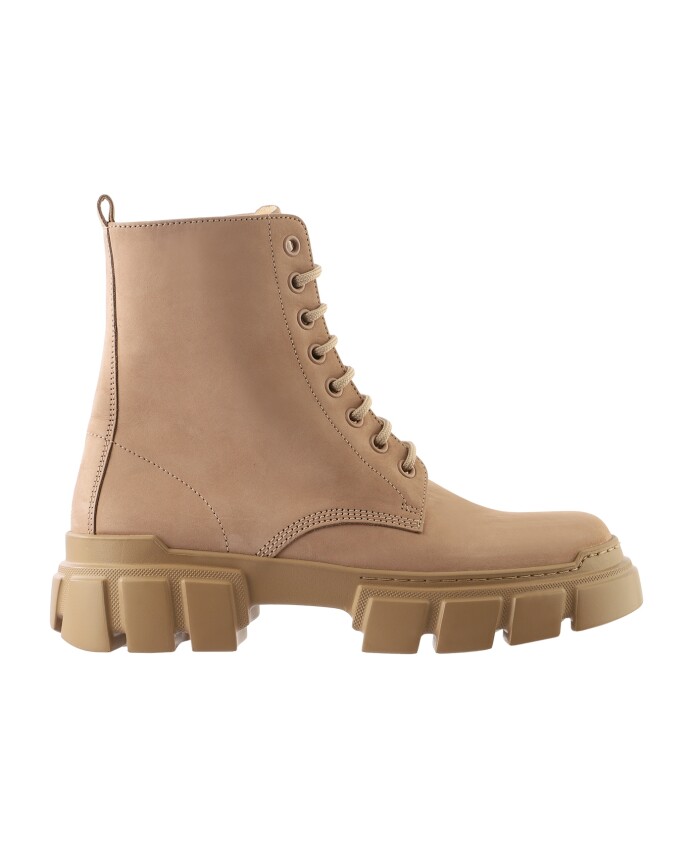 bottine-de-style-utilitaire