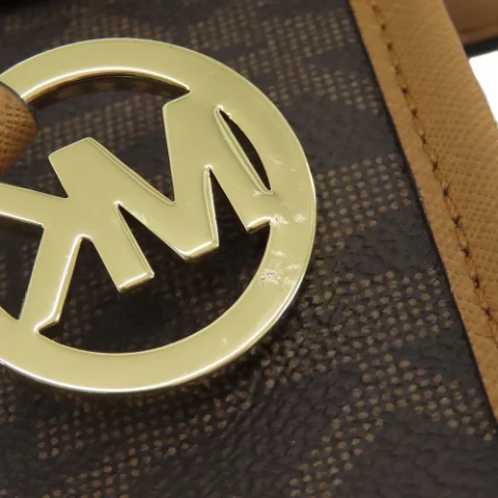 Michael Kors Pre-owned Plastic totes Brown Dames