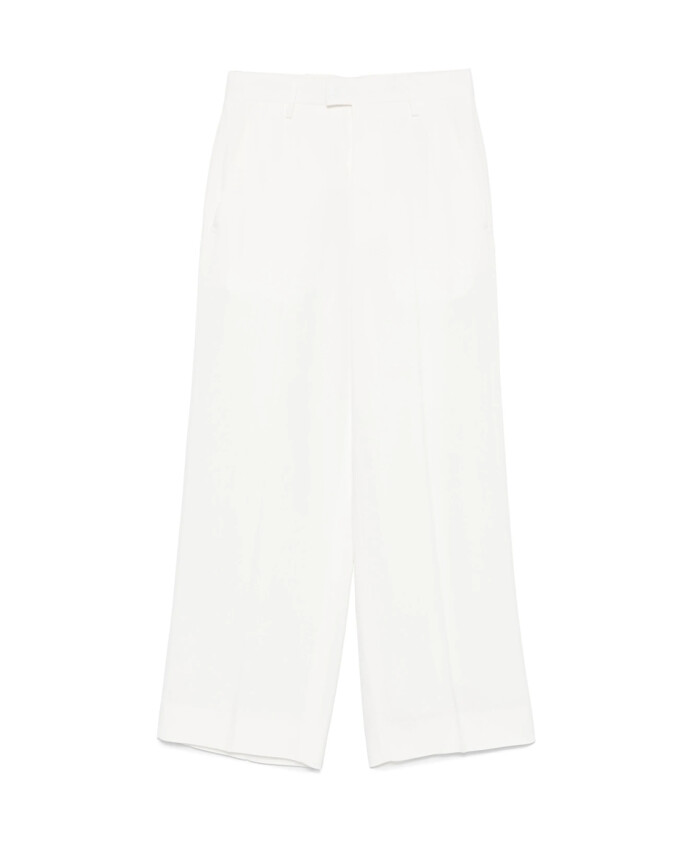 witte-broek-met-knoopsluiting-en-zakken