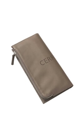 mens-leather-wallet-with-metallic-closure