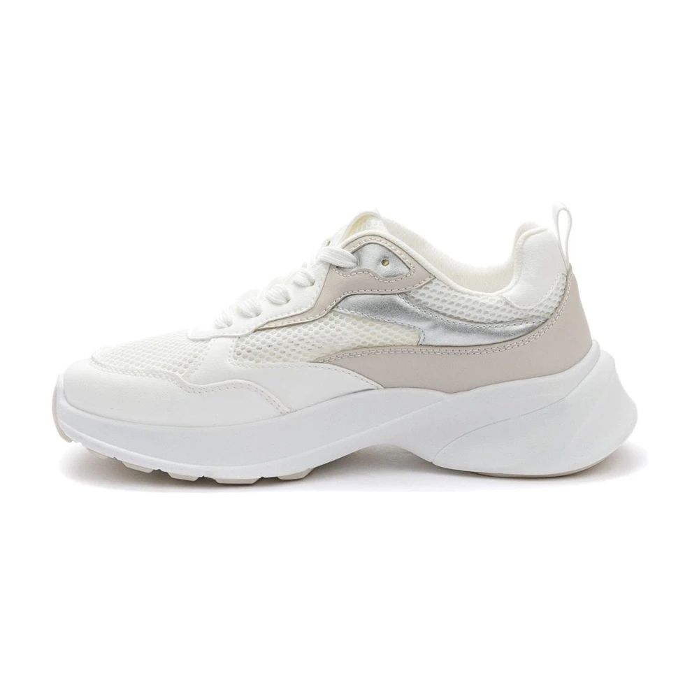 Neomood witte casual gesloten sneakers Dames Schoenen