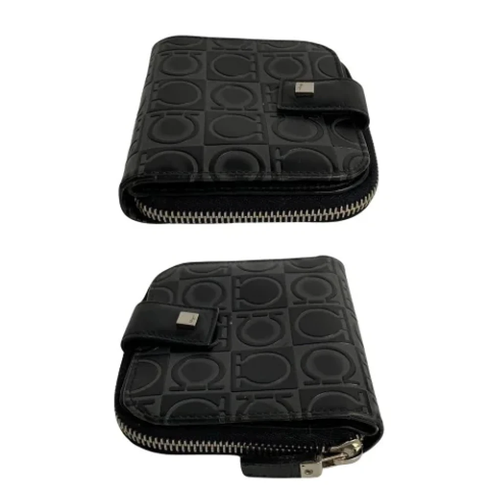 Salvatore Ferragamo Pre-owned Leather wallets Black Dames
