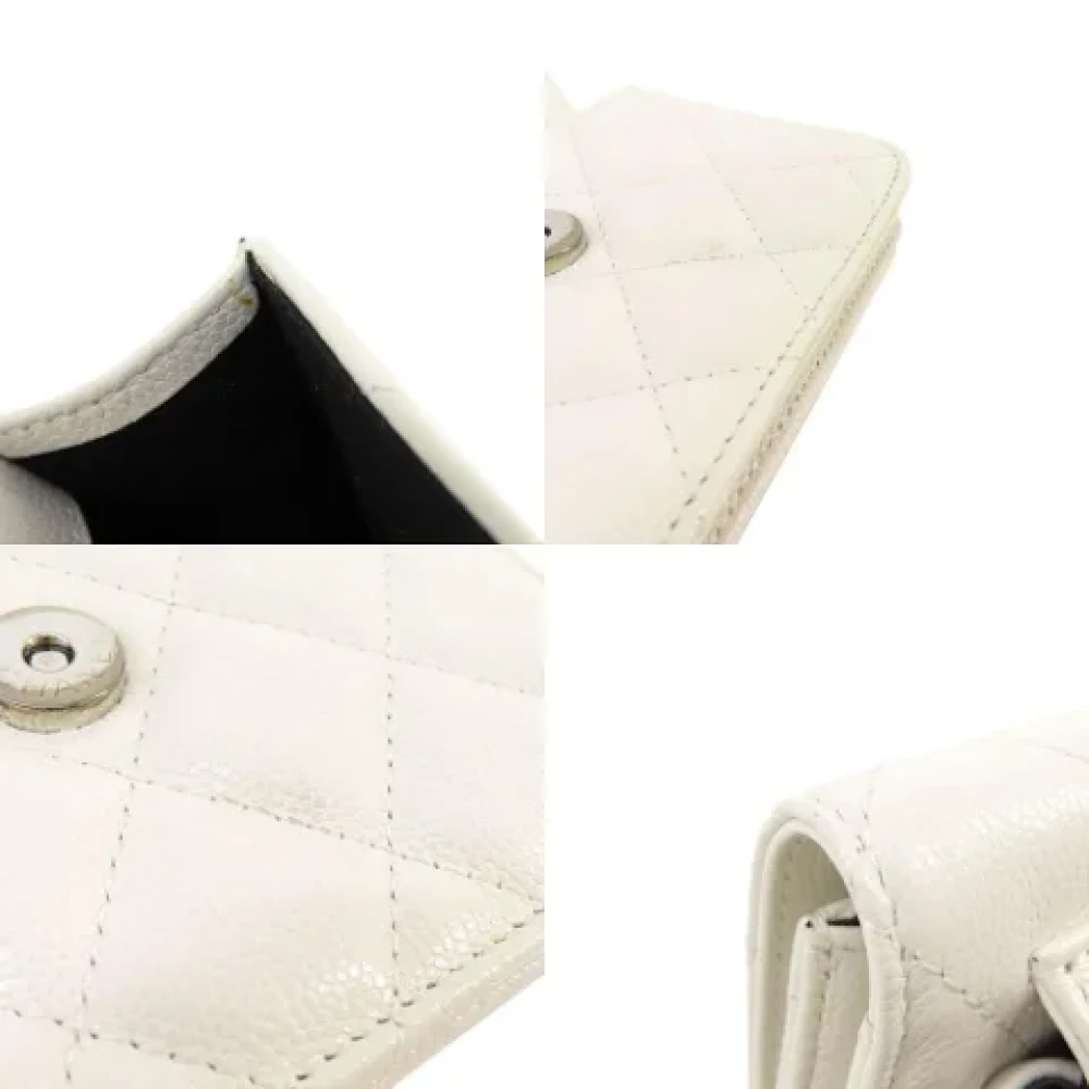 Chanel Vintage Pre-owned Leather crossbody-bags White Dames