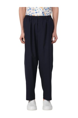 modern-black-trousers
