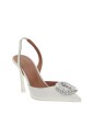 leren-pumps-met-juweelapplicatie