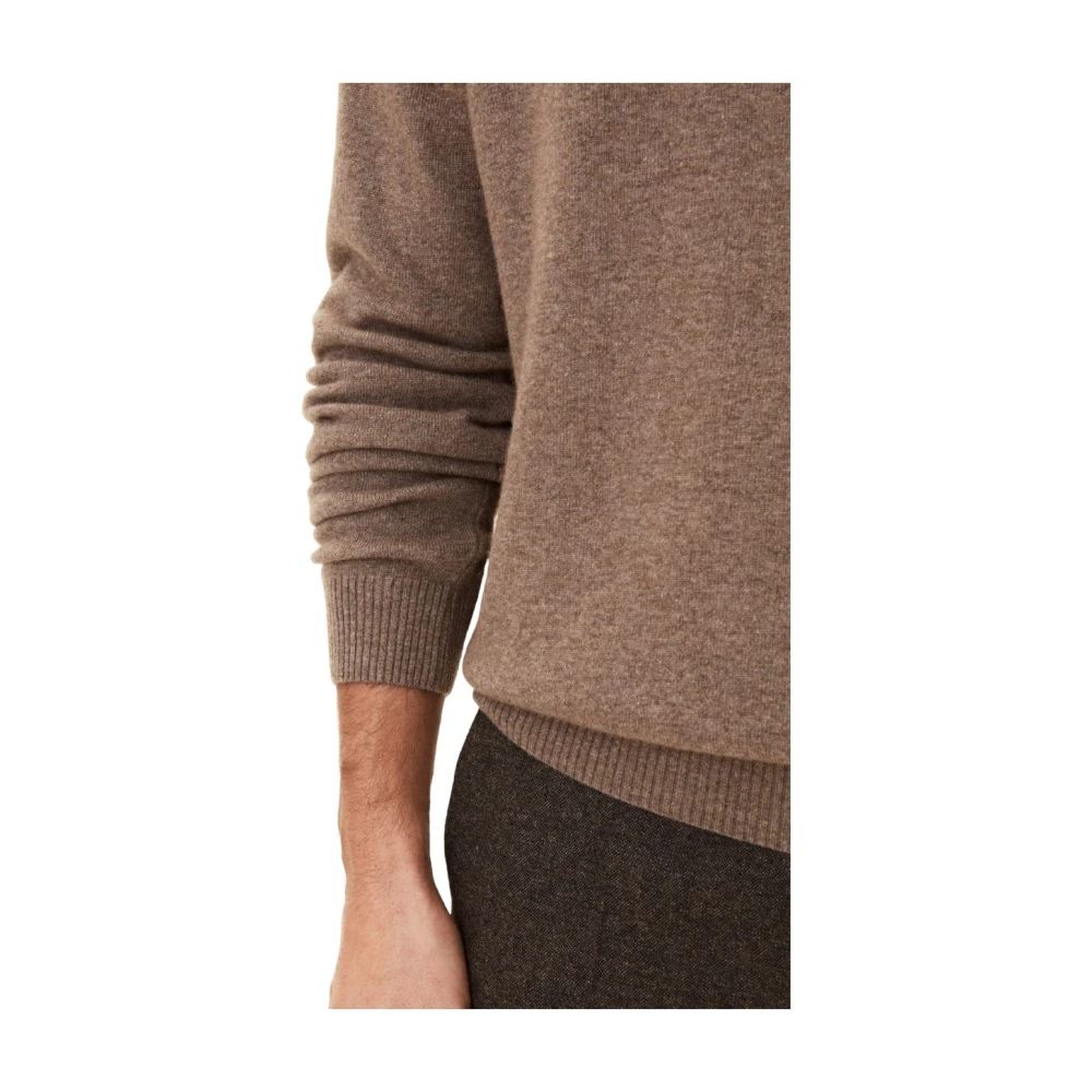 Oscar Jacobson Elegante Wol-Kasjmier Rolkraag Trui Brown Heren
