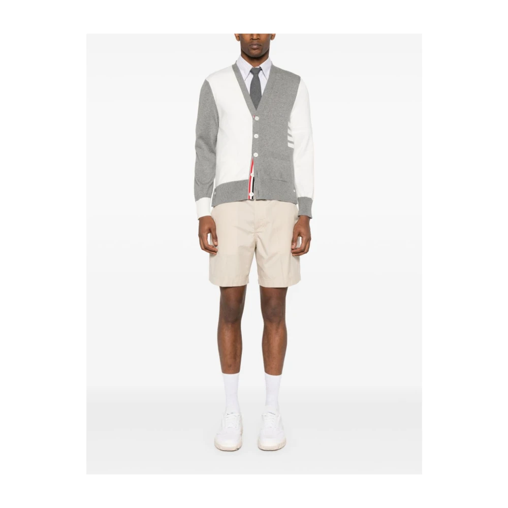Thom Browne Grijze Trui Kleurblok V-hals Ontwerp Gray Heren