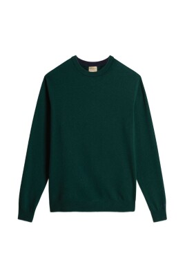green-sweater-for-men-aw25