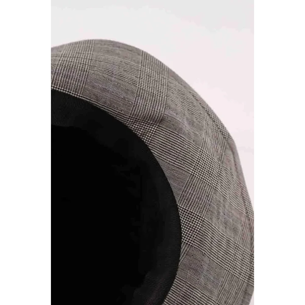 Dior Vintage Pre-owned Wool hats Gray Dames