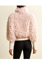 veste-en-fausse-fourrure-cotelee-confortable
