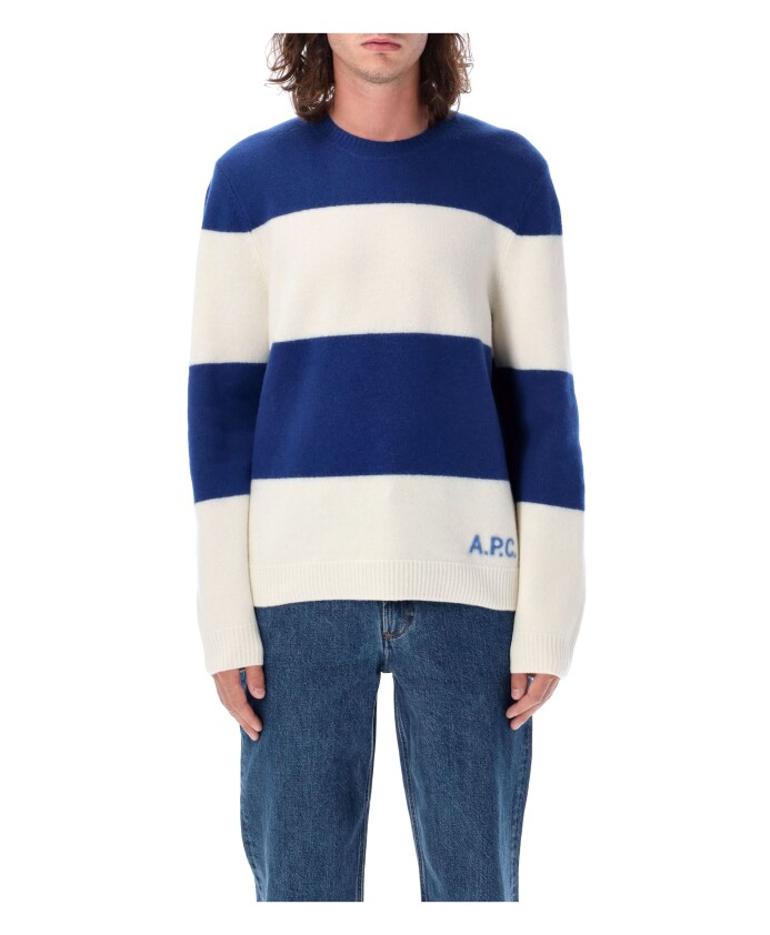 stylish-knit-sweater