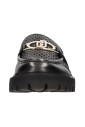 chaussures-plates-noires
