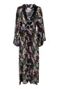 robe-longue-noire-imprimee-avec-paillettes