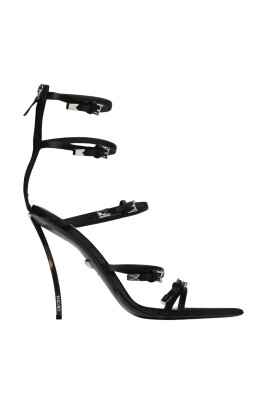 sandales-a-talon-haut-en-satin-noir