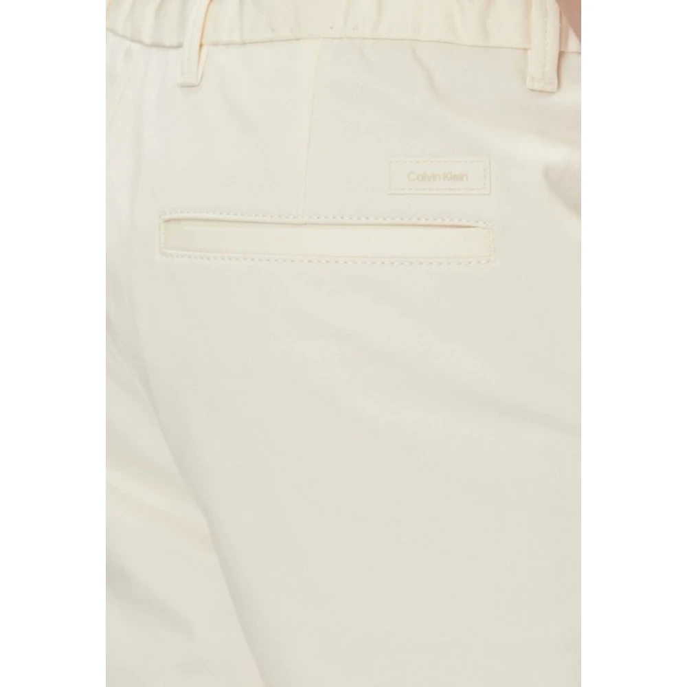 Calvin Klein Heren Regular Straight Sateen Stretch Shorts Beige Heren
