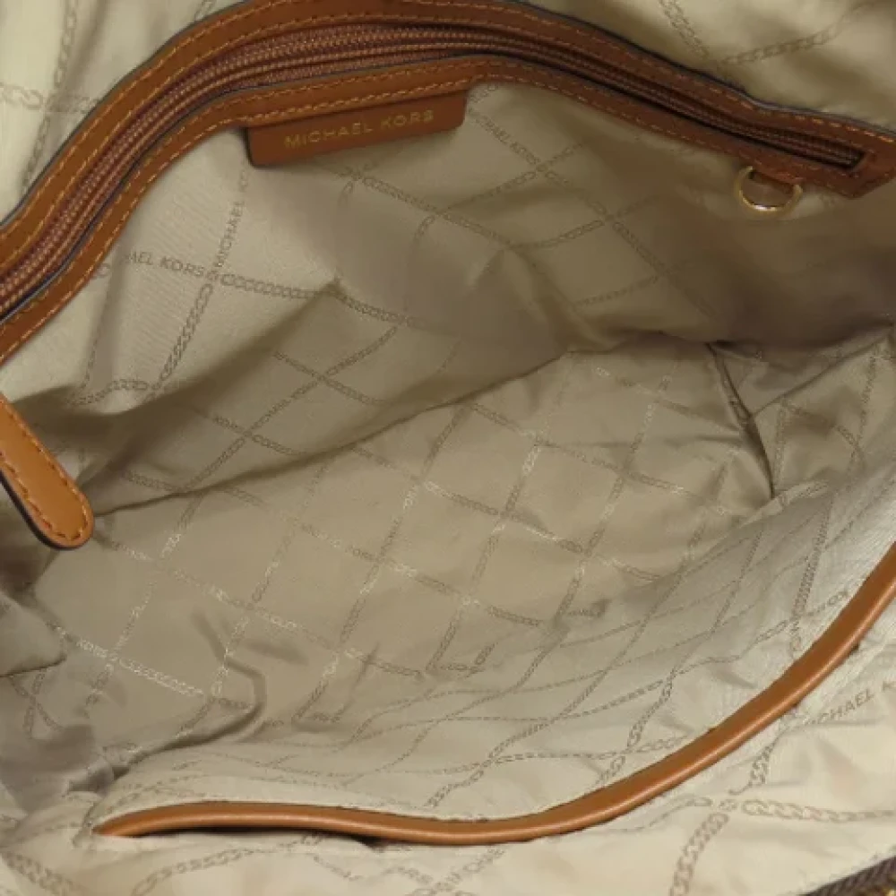 Michael Kors Pre-owned Fabric shoulder-bags Brown Dames