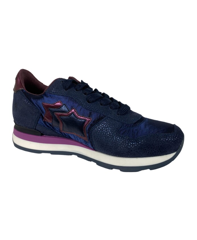 chaussures-bleues-vega-fabriquees-en-italie