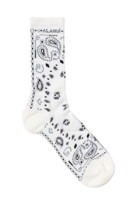 stylish-paisley-crew-socks