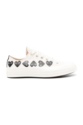 heart-print-canvas-sneakers