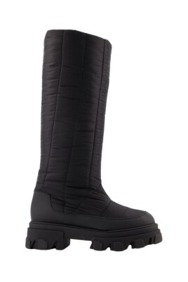 tall-puffer-boots-in-black-poly